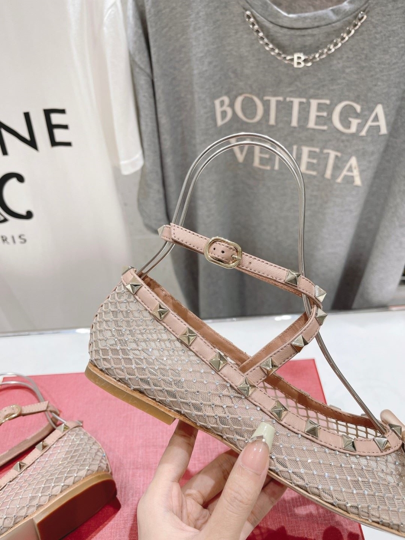 Valentino flat shoes